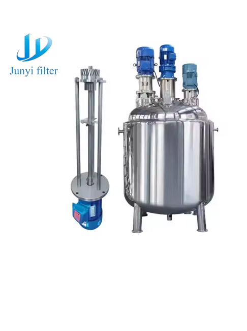 Durable 500L Carbon Steel Liquid Mixing Tank with Vacuum Agitator, Industrial Use